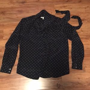 Banana Republic button down silk blouse with tie